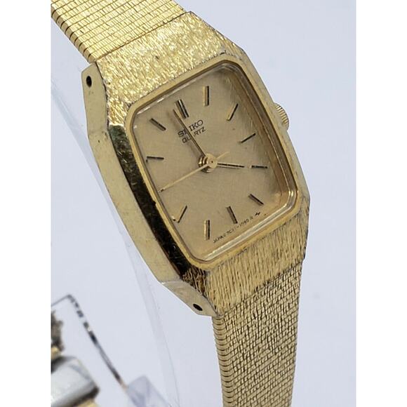 Vintage Seiko 18mm LADIES 2c21-5459